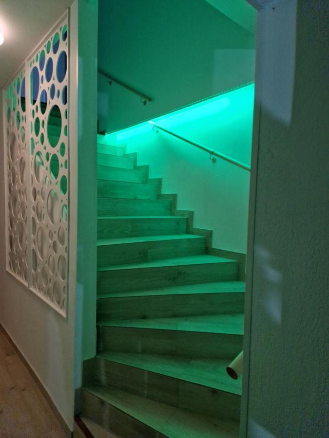 Yuka Hotel Vama Veche Eksteriør billede