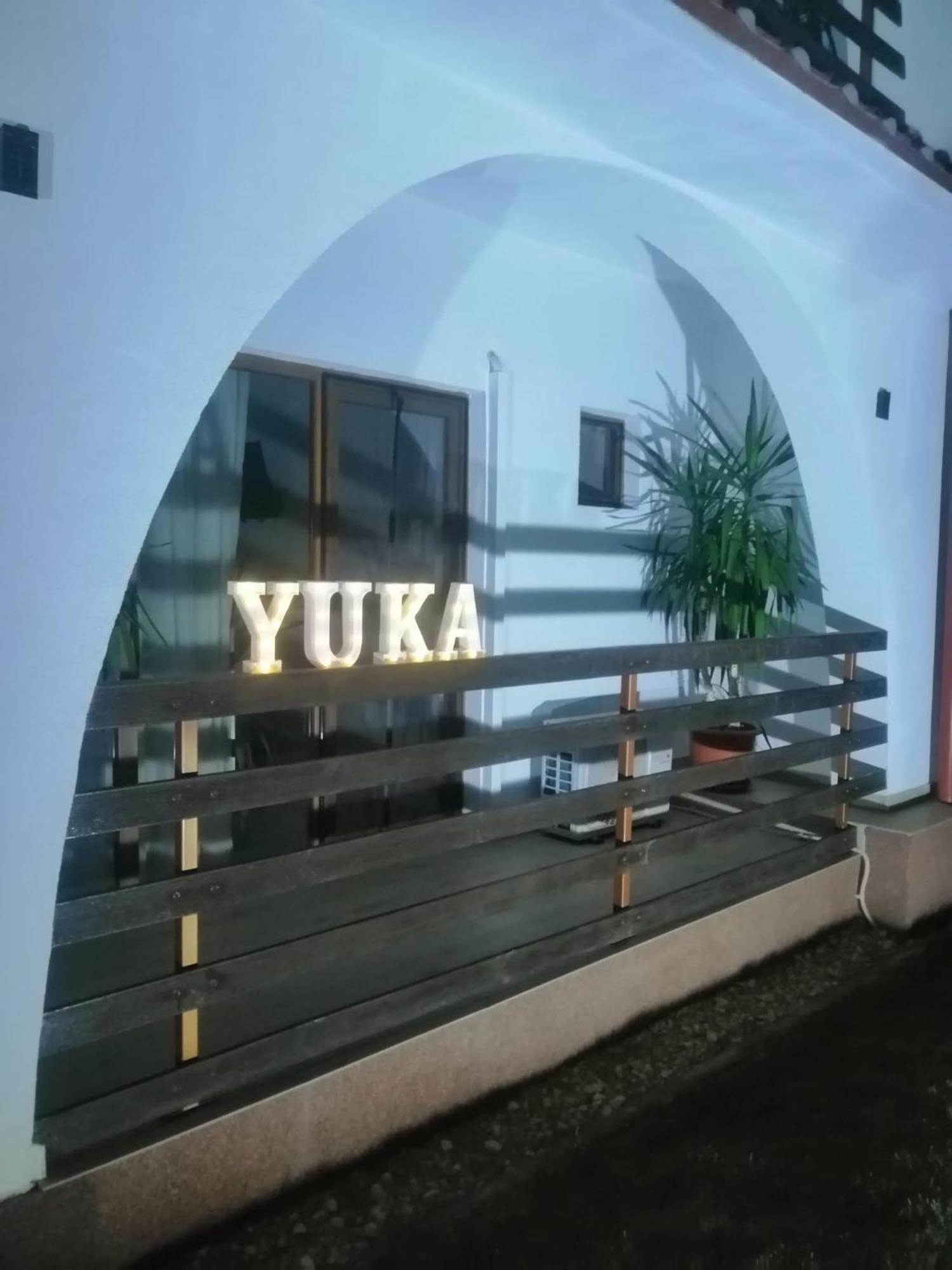 Yuka Hotel Vama Veche Eksteriør billede
